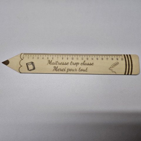 Règle en bois personnalisable, sublimcreation, bollène 84, vaucluse, paca, Made in france