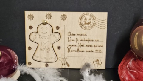 Carte de Vœux en Bois Gravée – Édition Noël et Nouvel An