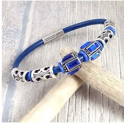 Bracelet Ethnique antique bleu saphir